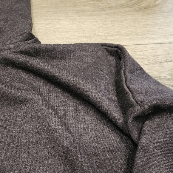 Indianapolis Colts Overdized Hoodie In Dark Gray - Like New - Picture 6 of 9